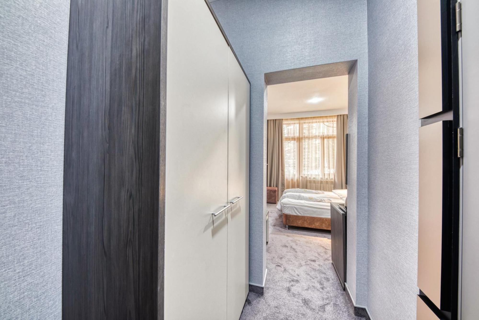 Hotel Grace Kecharis