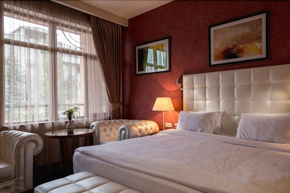 Grace Kecharis Hotel