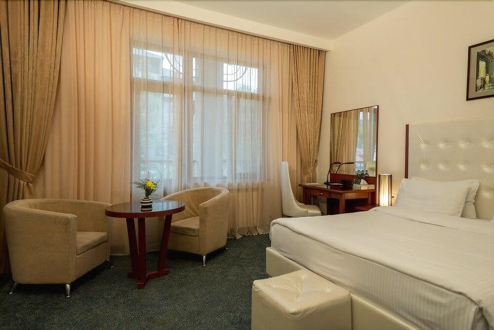 Grace Kecharis Hotel